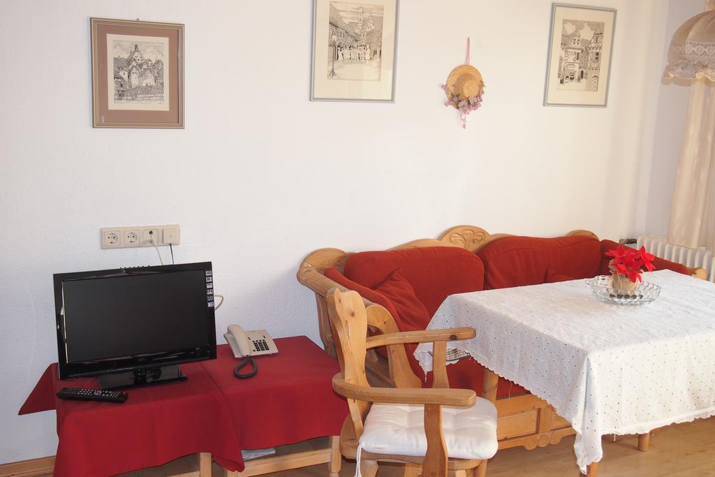 Haus Bergwelt Appartement Grän Kamer foto
