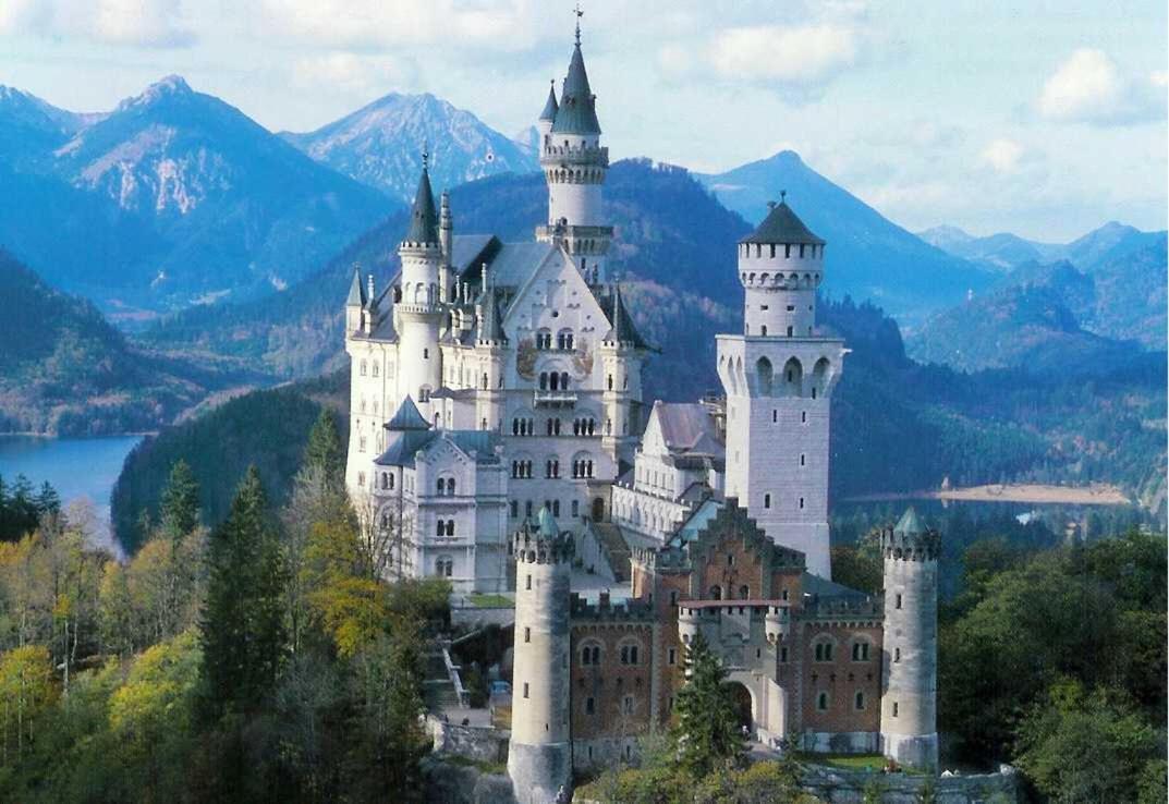 Haus Bergwelt Appartement Grän Buitenkant foto